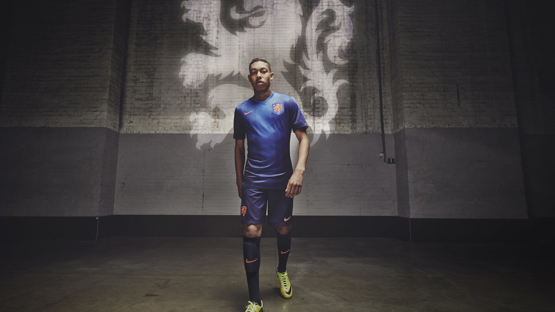 绿茵与硬木,当英超争冠战遇见NBA决胜局