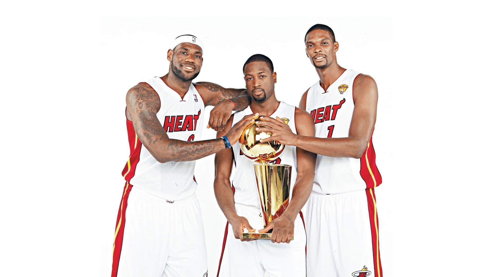 波斯铁骑爆冷掀翻皇家社会，恩佐焦点战破茧成蝶